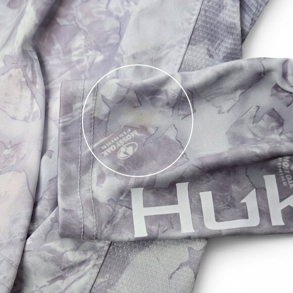 Huk Youth Pursuit Mossy Oak Camo Shirt Spell Out Size Fishing Performance YXL - Picture 8 of 8